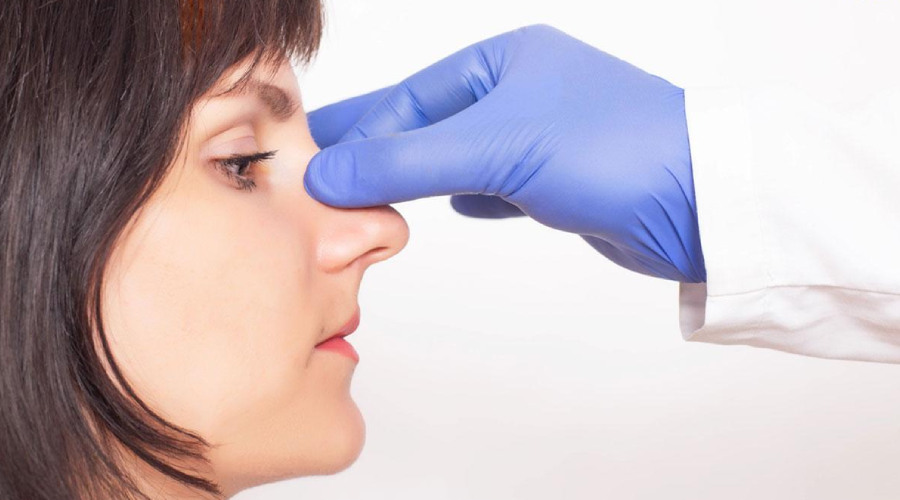 اصلاح شاخک ‌های بینی با جراحی 
