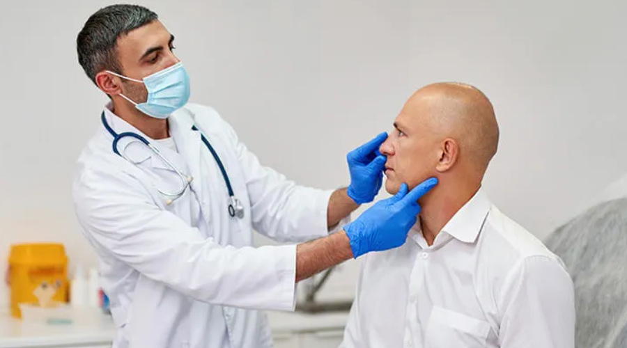 نحوه‌ انتخاب بهترین جراح برای عمل بینی 