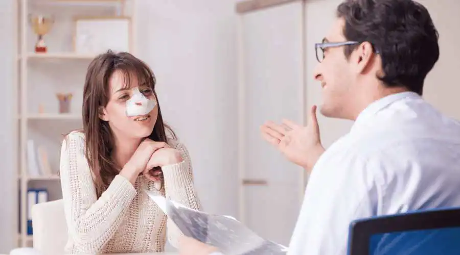 آیا سفر و پرواز بعد از عمل بینی خطرناک است؟