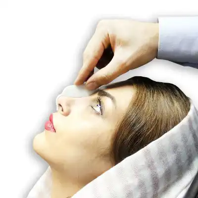نحوه نشستن ماکت روی بینی